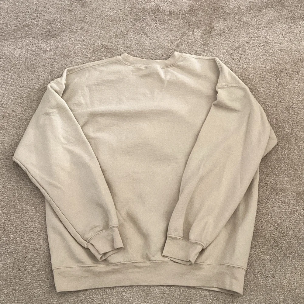 Gildan Tan Golf Babe Sweatshirt large - Picture 5 of 5